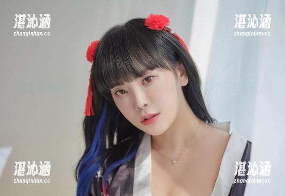 这里有Dami(퀸다미)的ArtGravia合集，分享那个正经不起来的艺术时刻！