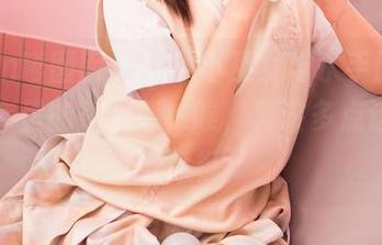 Feilin嗲囡囡 – 流氓小巫女与水手服，一场图库里的危机感，唉，真该多点这样的“危机”