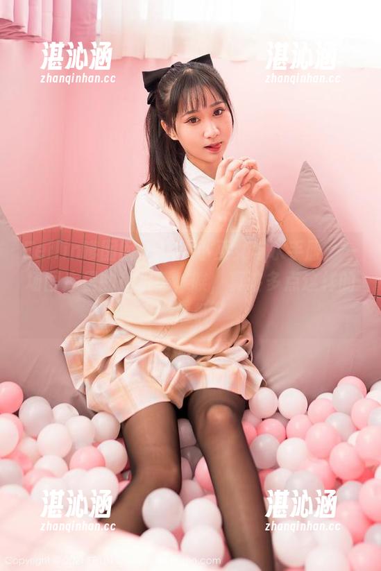 Feilin嗲囡囡 - 流氓小巫女与水手服，一场图库里的危机感，唉，真该多点这样的“危机”