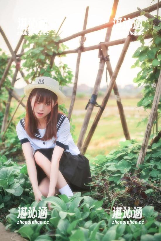 私拍大冒险：绊爱与Kitaro_绮太郎的碧蓝航线奇遇记！