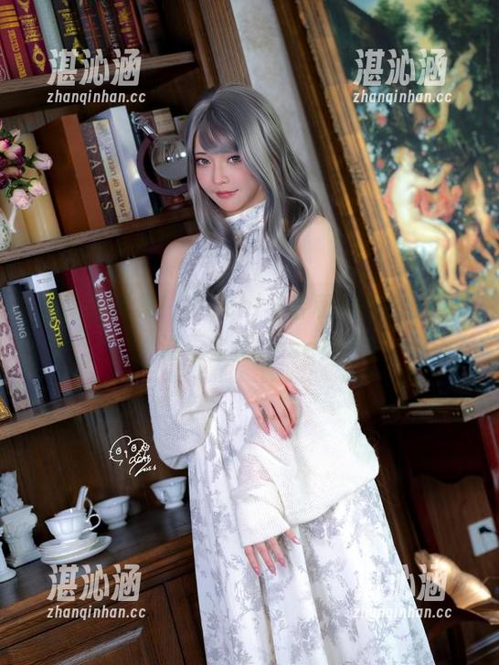 最新写真集！Machi马吉和她的Cow，谁更会摆pose？
