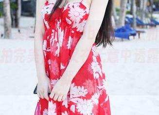 MyGirl美媛馆 – Abby王乔恩和她的礼服，私拍完美，却又在无意中透露了些幽默感。