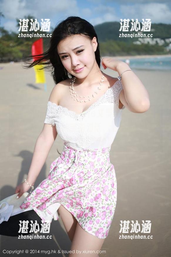 MyGirl美媛馆-Ellie艾栗栗 MyGirl美媛馆 - Ellie艾栗栗最新写真——泳装与清水的亲密对话,差点误以为我自己变成了沙滩