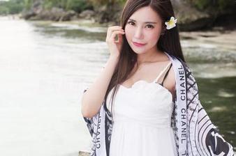 MyGirl美媛馆 – 分享王馨瑶yanni的JK套图，没想到这风格我竟不抗拒，可能是她的气质吧。