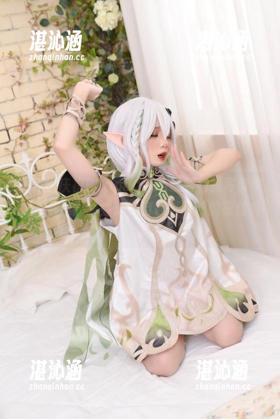 让我们庆祝PoppaChan最新和服写真集更新，竟然我会想起自己小时候的模仿秀！