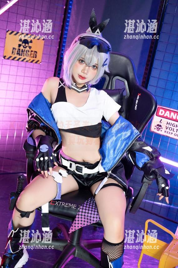 Kuroinu式的无圣光：PoppaChan把写真玩到极致