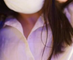 ROSI带你欣赏学妹制服：私房图集里的青春密码