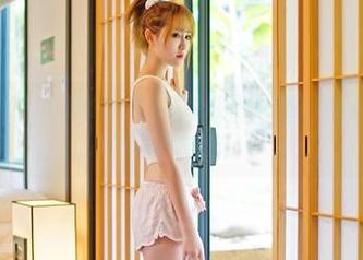 TGOD推女神 – 和服的魔力，赵伊彤最新美图，让人不禁想要坐下来细细品味。