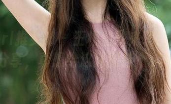 TuiGirl推女郎 – 王根星熙来了！黑丝套图分享，真想给这双腿挂个奖状！