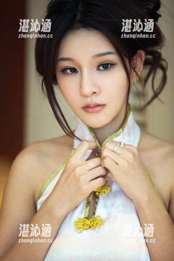 TuiGirl推女郎 - 郑瑞熙的短裙写真集，高清到毛衣都能看见每一根线！