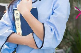 UGirls尤果网 – 只有陈雅漫能把全套旗袍穿出‘错位绅士’的感觉！