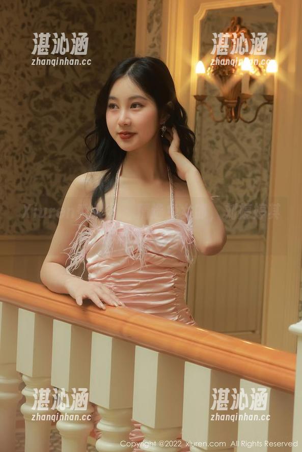 Xiuren秀人网 - 精选兔女郎，刘婷婷其实是个小妖精！