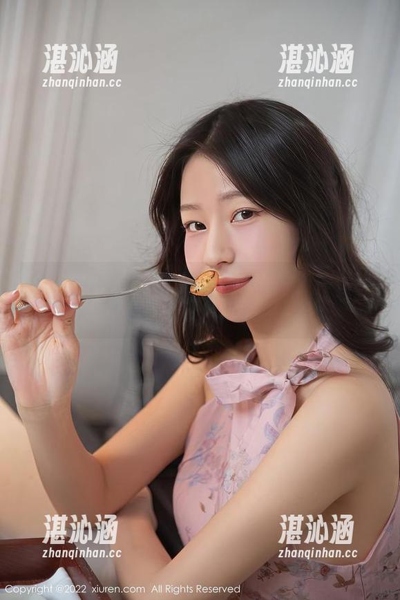 Xiuren秀人网 - 高清满分！刘婷婷黑丝作品集，既俏皮又撩人