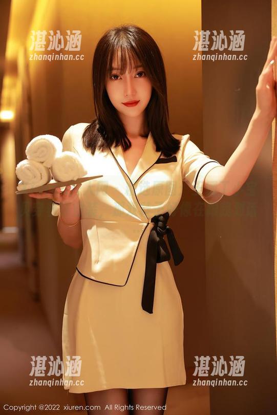 Xiuren秀人网-王俪丁小宝贝 Xiuren秀人网 - 精选原图:王俪丁小宝贝穿着职业装,那双鞋子好像在跟我对话…