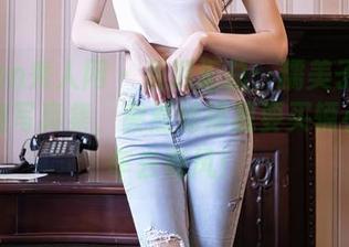 Xiuren秀人网 – 资源汇总：糯美子mini的油亮写真集，突然觉得我要买辆小电动车去兜风！