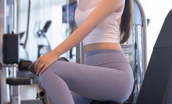 Xiuren秀人网 – 谢小蒽的校园写真，免费亮点多到让你怀疑人生！