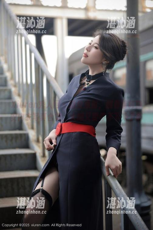 Xiuren秀人网-韩静安 Xiuren秀人网 - 指尖难耐,翻看着韩静安内衣写真合集,大概又要停不下来了吧。
