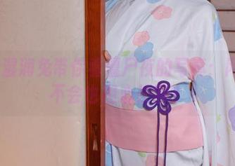 Yiko湿润兔带你看僵尸夜的写真：网盘会不会也担心长胖？