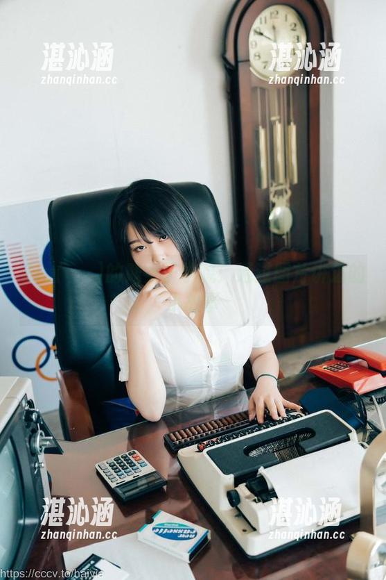 Zia(지아)的贱女子学院：通过图片讲述的小故事