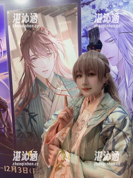 Zyra秋高清路易九世旗袍合集：买一赠十，附赠“我下次一定不穿拖鞋去接你”的豪言！