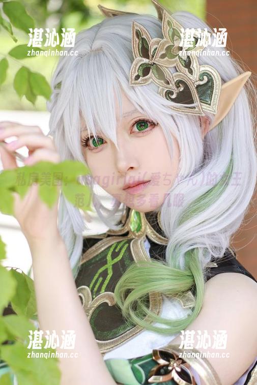 私房美图：asagiriai(爱ちゃん)的女王范儿，真想多看几眼