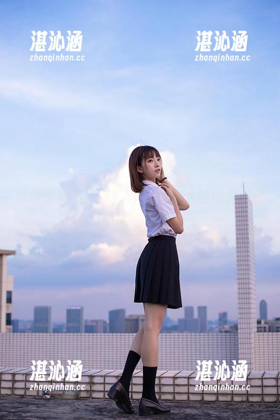 谁说学妹不好搞？kitaro绮太郎的更新套图给你答案