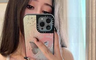 微密圈 – 私房藏宝库：不爱笑的赛琳的御姐天花板合集，慢慢开启哦…
