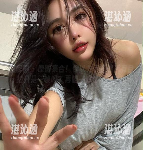 微密圈 - 原图集合！你以为于芷晴所有自拍只是一帧吗？再瞄一眼也不错哦！