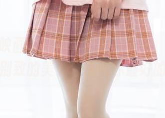 在兔玩映画的旗袍和制服图集中，谁能抗拒这份别致的美？分享给你最好的眼福！