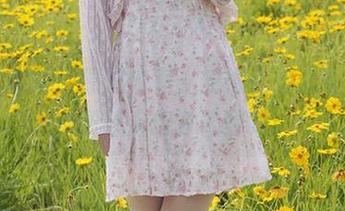 初夏女神 – 原图分享，安妮化身天使，完美到让人想多看两眼。