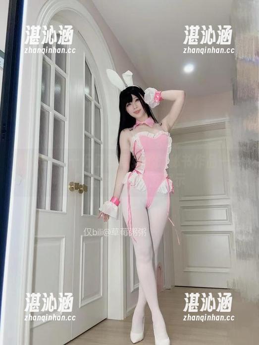 微密圈 - 十万口草莓粥粥的秘书作品——打破常规的资源展示