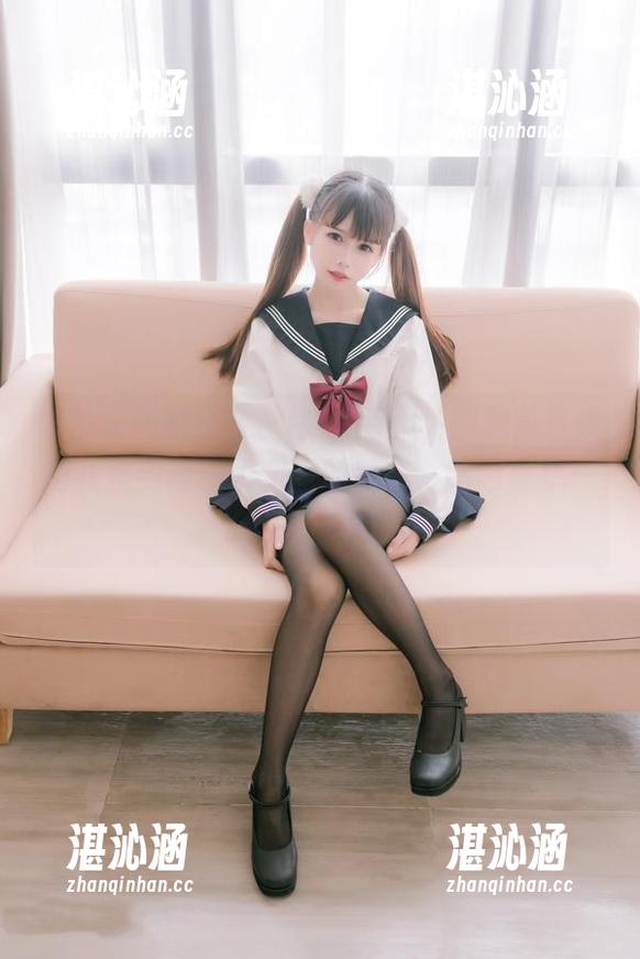 喵糖映画 喵糖映画的全套粉格JK制服,原图简直像把我推到青春最甜蜜的地方,呜呜真想一头扎进去!