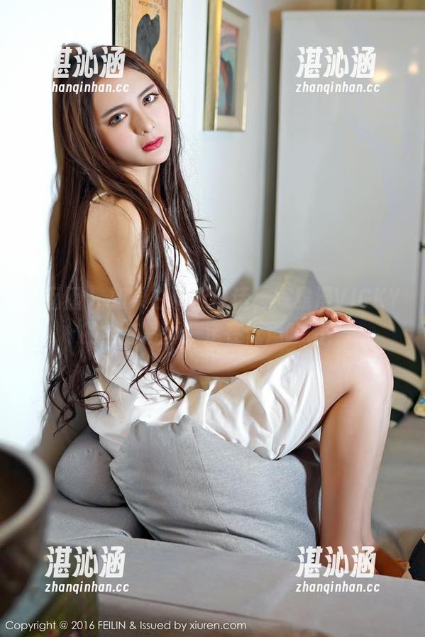 嗲囡囡-陈雅漫VICKY 嗲囡囡 - 如果白裙能说话,陈雅漫VICKY的全套写真一定在低声吟唱!