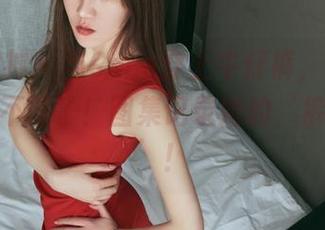 头条女神 – 当Coco穿上牛仔裤，连空气都变得不同了！图集记录她的‘裤子传说’！