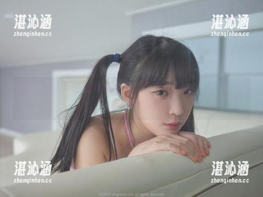 这图一出，原图直接让我对可爱有了新的定义，姜仁卿(강인경)果然不愧是老大！