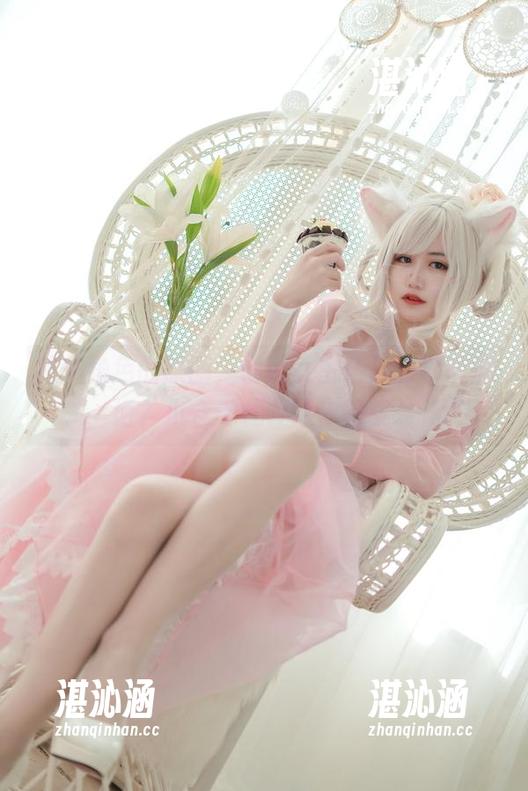 小仓千代w 秘书角色的原图,谁说女主角只能乖乖听话?小仓千代w给你答案。