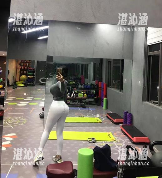 微密圈 - 最新图册来了，小芯酱和豹纹的完美结合，真是充满“狩猎”气息！（不疯魔不成活）