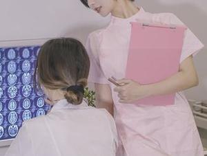 “短裤,是时候露腿了！”不过，有岛田云溪的作品衬托，谁还看得下去其他穿搭？