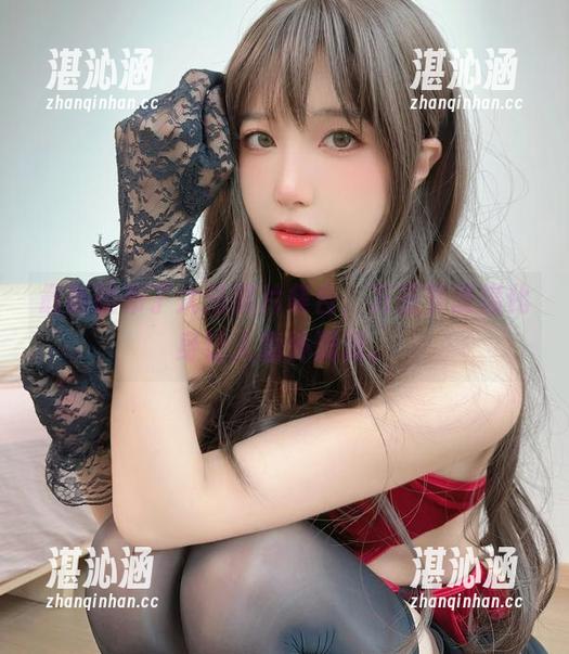 布丁大法 最新的布丁大法照片集合,万圣节恶魔化身让人意外满满。