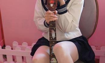 异思趣向 – 高清黑丝分享，婉萍一秒变成穿搭大师！