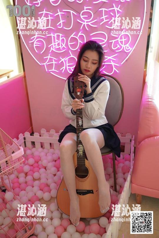 异思趣向-婉萍 异思趣向 - 高清黑丝分享,婉萍一秒变成穿搭大师!