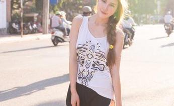 推女神 – 莫雅淇的私房图片：当肉丝不只是吃的