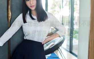 推女郎 – 遇见王馨瑶：比基尼和她的图册，让不满87度的夏天也变得热情洋溢！