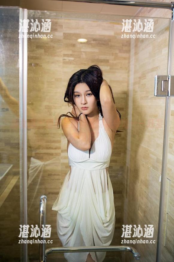 推女郎 - 图包里的黄可棉袜探险——赶紧来围观！