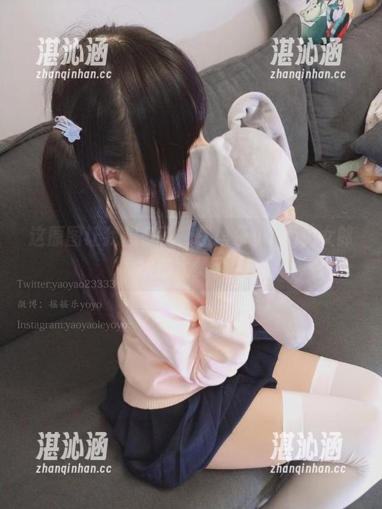 这原图让我想多了，摇摇乐yoyo兔女郎状态太赞了！