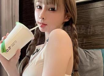 微密圈 – 无欲无求的推土君的女仆变身，别问了，原图免费拿去！
