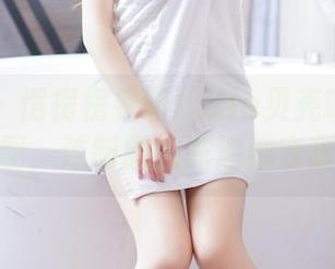 果团网 – 愣楞楞看着little贝壳喵的私房美图，连制服的味道都变甜了