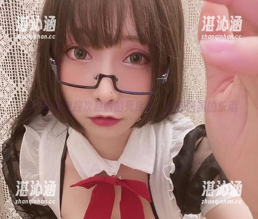从图库里窥探次屁啦的死库水，水花四溅的乐趣
