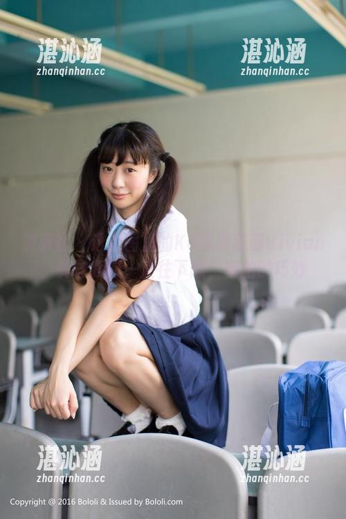 波萝社-K8傲娇萌萌Vivian 波萝社 - 这套图里的K8傲娇萌萌Vivian,真让我想一直往下翻,旅拍的巧妙