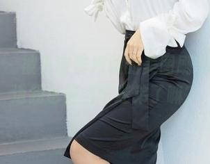 爱蜜社 – 被小宝酱姐姐的美图刷屏了，难道我也得当个迷弟了嘛？